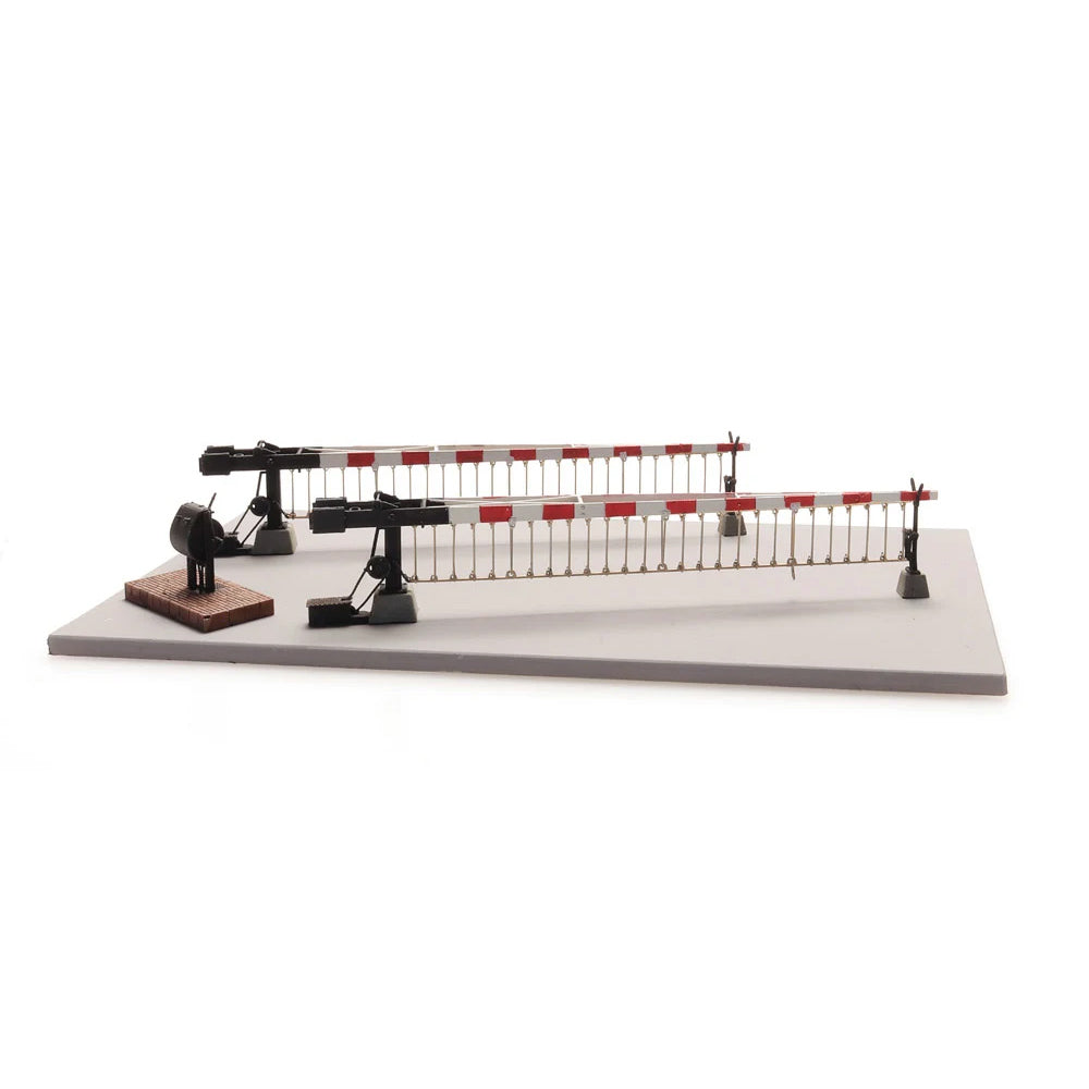 NS level crossing barriers with barrier gate – Magica Miniatura